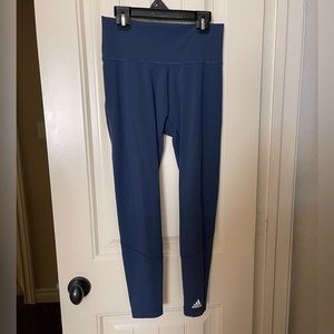 Adidas aeroready athletic leggings